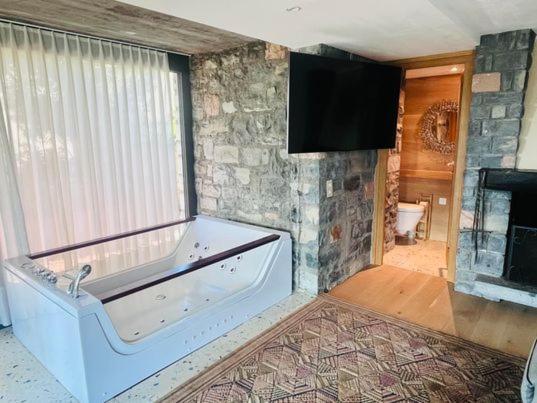 Family Suite With Garden And Amaizing View To Lugano Cademario Esterno foto